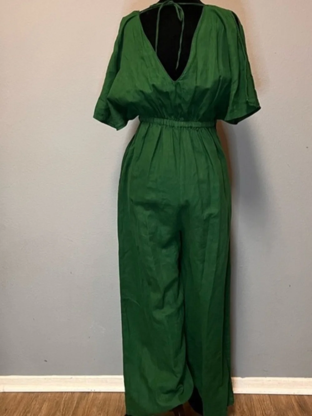 Zara Deep Green V-Neck Wide-Leg Jumpsuit Size M